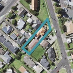 2/1 Fenwick Avenue, Milford, Auckland