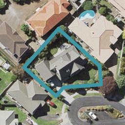 15 Sandalwood Place, Somerville, Manukau