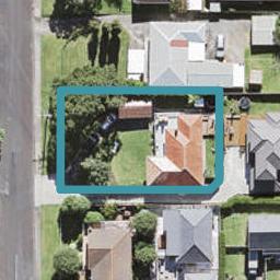 14 Bishop Street, Green Bay, Auckland
