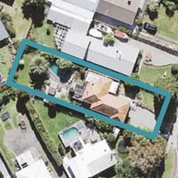21 Vardon Road, Green Bay, Auckland