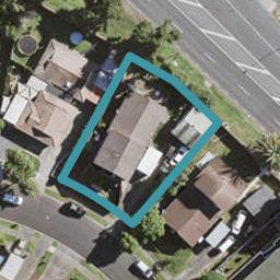 2/56 Challen Close, Conifer Grove, Takanini