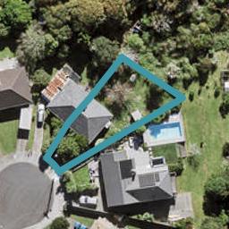 18 De Luen Street, Point Chevalier, Auckland