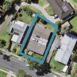 2/17 Bramley Drive, Farm Cove, Auckland