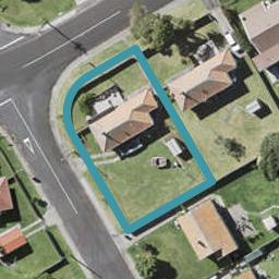 37 Roberts Avenue, Bayswater, Auckland