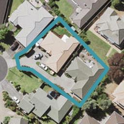 2/10 Embleton Close, Northpark, Auckland