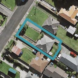 11 Clinker Street, Three Kings, Auckland
