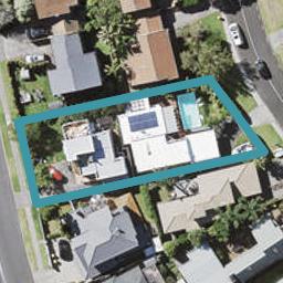 2/187 East Coast Road, Castor Bay, North Shore City