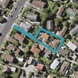 2/114 Bradbury Road, Botany Downs, Auckland