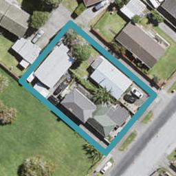 2/103 Bruce McLaren Road, Henderson, Auckland