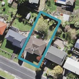 75 Lantana Road, Green Bay, Auckland