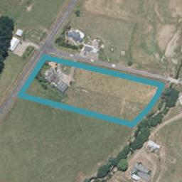 2 Bell Road West, Halcombe, Halcombe