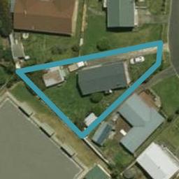 10 Curlew Place, One Tree Point
