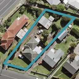 12 Exmouth Road, Northcote, Auckland