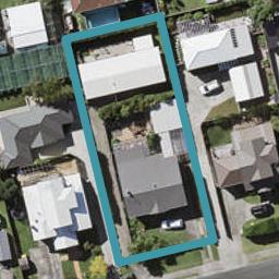 2/52 Norwood Road, Bayswater, Auckland