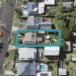 12 Kiwi Road, Stanley Point, Auckland