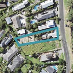 18 Marine Parade, Mellons Bay, Auckland