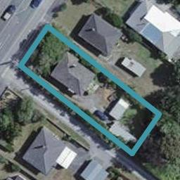252 High Street North, Carterton
