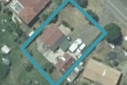 201 South Highway West, Whitianga