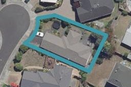 6 Badminton Court, Huntington, Hamilton