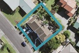 11 Tirohunga Drive, Henderson, Auckland