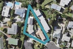 1/17 Bevyn Street, Castor Bay, Auckland