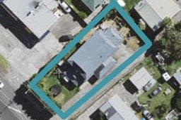 2/7 Don Buck Road, Henderson, Auckland