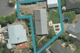 8 Laura Lane, Brightwater
