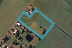 116 Back Road, Milton