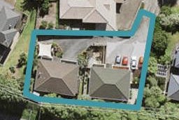 2/7 Carl Place, Unsworth Heights, Auckland