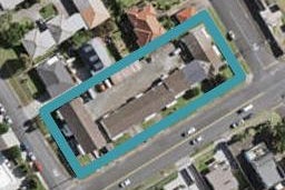 8/10 Ray Small Drive, Papakura, Auckland