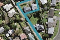 2/10 Warren Avenue, Three Kings, Auckland