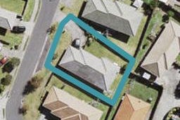 2 Cretian Crescent, Henderson, Auckland