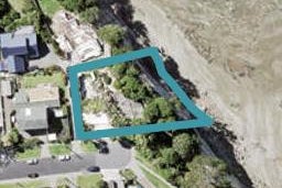 42 Beechwood Road, Rothesay Bay, Auckland