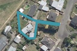 6 Meads Place, Bulls