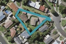 2/23 Okareka Place, Pakuranga Heights, Auckland