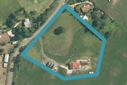 12 Mairetahi Road, Helensville