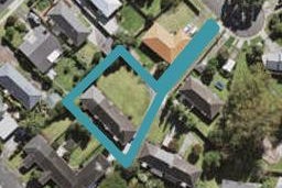 2/7 Lenihan Street, Northcote, Auckland