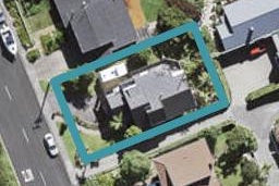 18 Onetaunga Road, Chatswood, Auckland