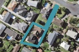 1/5 Cambric Place, Botany Downs, Auckland