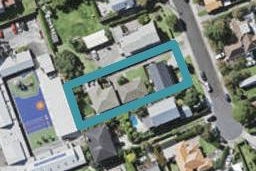 2/5 Maleme Avenue, Belmont, Auckland