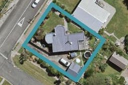32 Gregory Street, Bluff