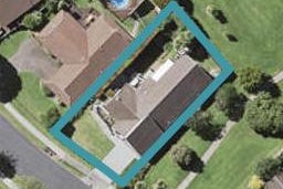 14 Leicester Parade, Somerville, Manukau