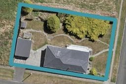 27 Shannon Street, Bluff