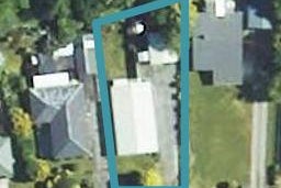 64 Pembroke Road East, Stratford