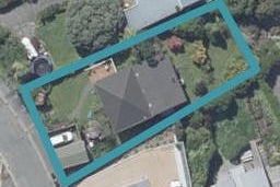 102 Cliffs Road, Saint Clair, Dunedin
