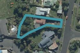 3 Wharfdale Street, Macandrew Bay, Dunedin