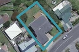 6 Dominica Crescent, Grenada Village, Wellington