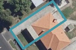 2/42 Douglas Crescent, Fairfield, Hamilton