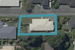 11 Castle Way, Beckenham, Christchurch