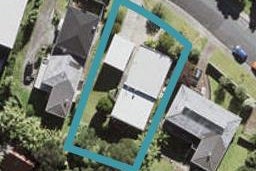 16 Simon Ellice Drive, Bayview, Auckland